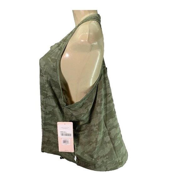 Danskin L Green Mesh Camouflage Print Sccop Neck Racerback StepHem Crop Tank Top - Picture 5 of 6